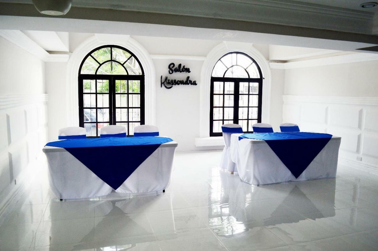 Hotel Villa Antigua 圣萨尔瓦多 外观 照片